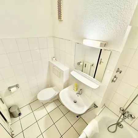 Apartamento Ailiv City Flat 106 *