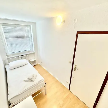 Ailiv City Flat 106 *