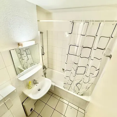 Apartamento Ailiv City Flat 106 *